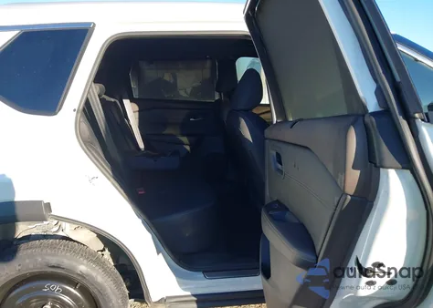 2023 Nissan Rogue Sl Fwd z USA, uszkodzony, nr VIN 5N1BT3CA2PC682437